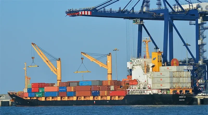 KOTA RIA Container Ship IMO 9296339 photo 4