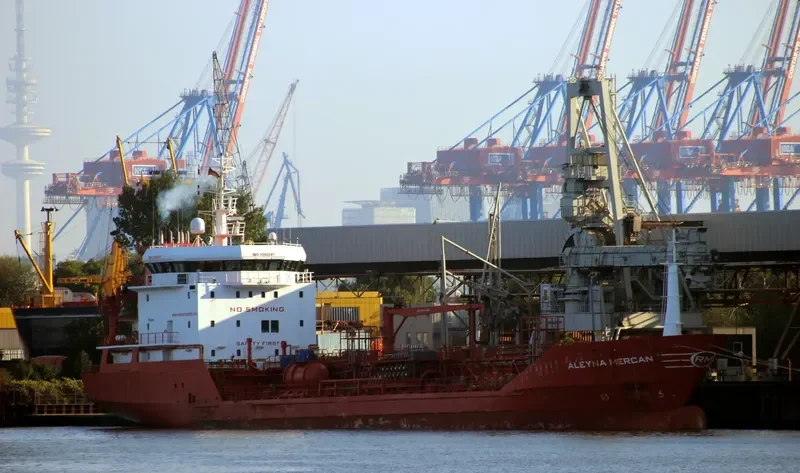 ALEYNA MERCAN Tanker IMO 9296547 photo 7