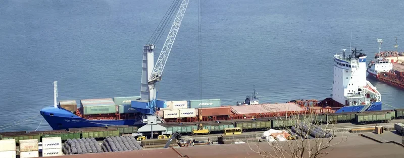 FESCO NAVARIN Container Ship IMO 9296999 photo 4