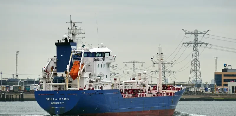 STELLA MARIS Tanker IMO 9297101 photo 3