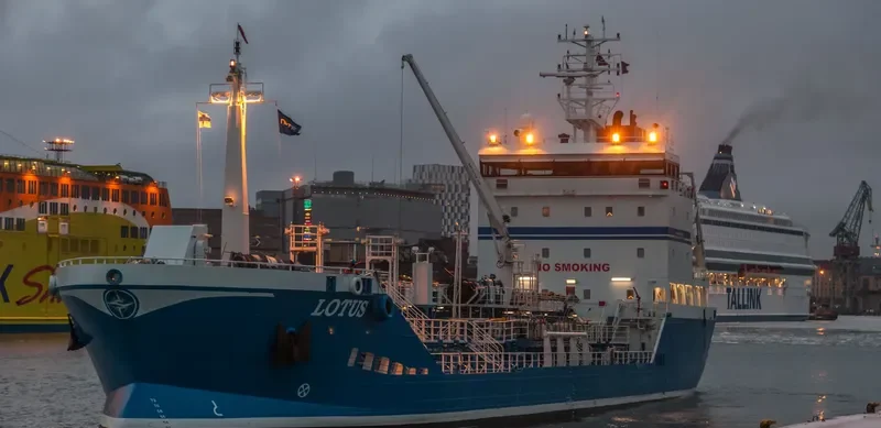 LOTUS Tanker IMO 9297137 photo 6