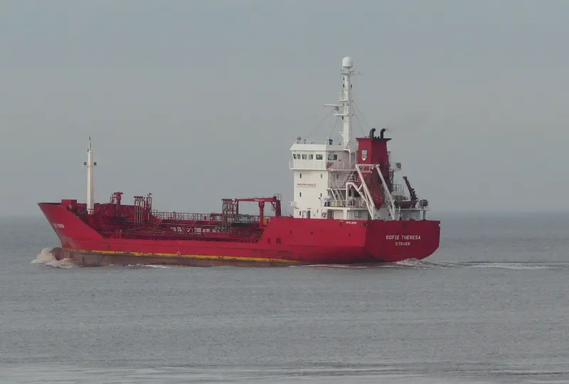 SOFIE THERESA Tanker IMO 9297151 photo 10