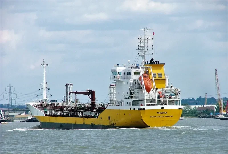 NIVARIA Tanker IMO 9297163 photo 2