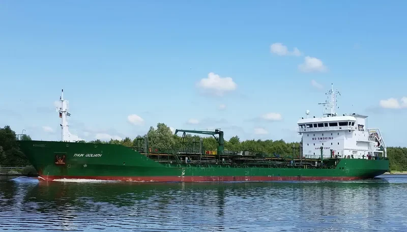 THUN GOLIATH Tanker IMO 9297204 photo 3