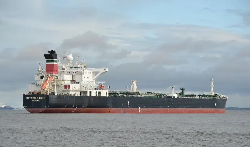 AMORE MIO Tanker IMO 9297371 photo 10