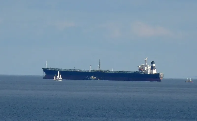 XIN TONG ZHOU Tanker IMO 9297448 photo 8