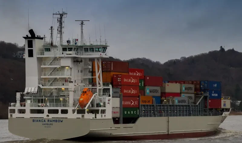 BIANCA RAMBOW Container Ship IMO 9297591 photo 3