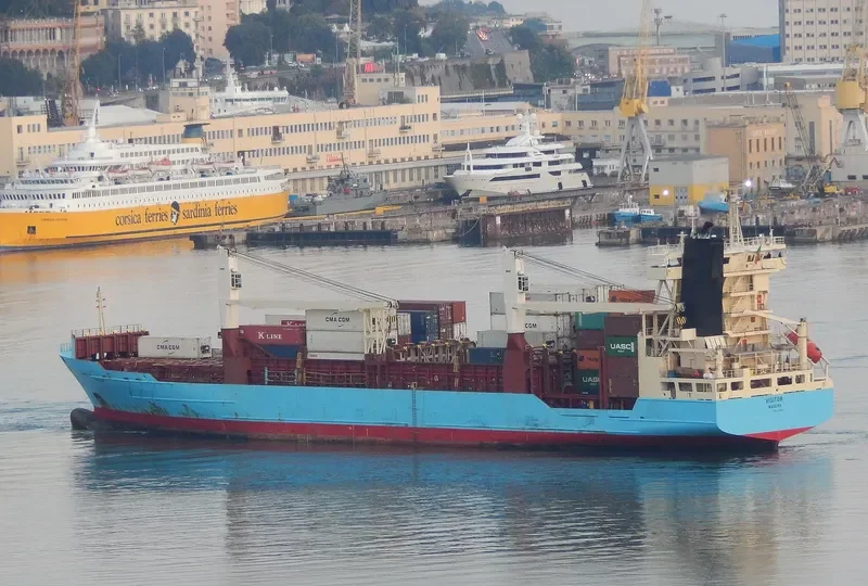 VISITOR Container Ship IMO 9297606 photo 5