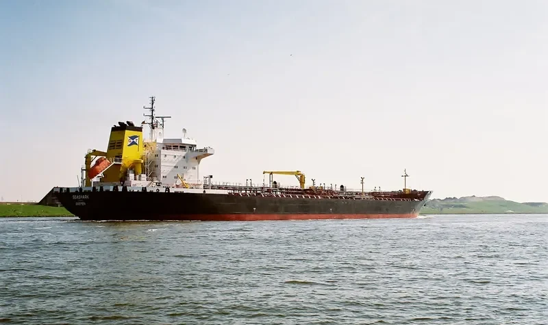 SEASHARK Tanker IMO 9298193 photo 2