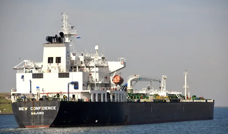 CHEMTRANS BALTIC Tanker IMO 9298301 photo 4