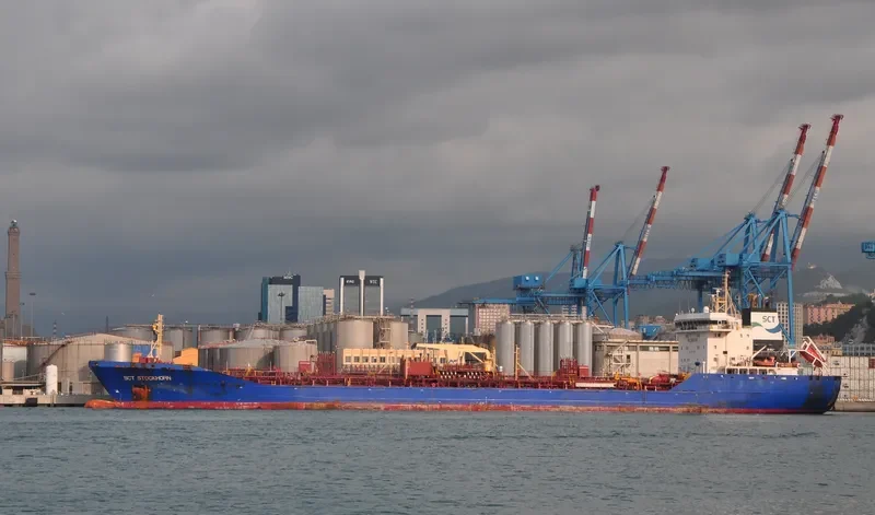 ROSY Tanker IMO 9298387 photo 2
