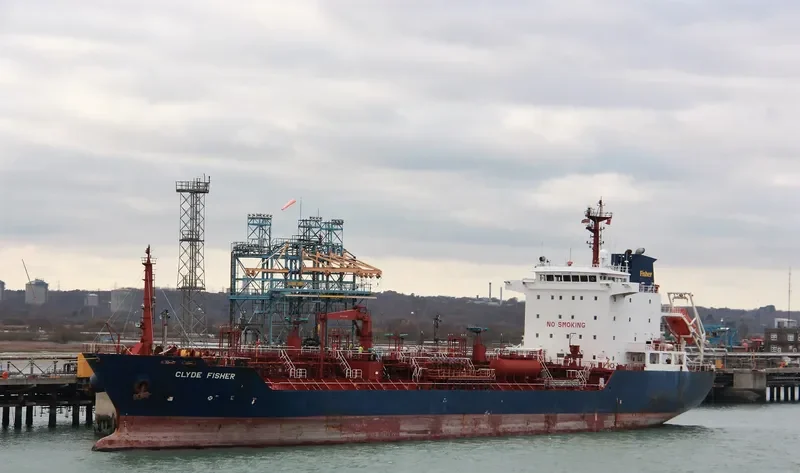 CLYDE FISHER Tanker IMO 9298416 photo 4