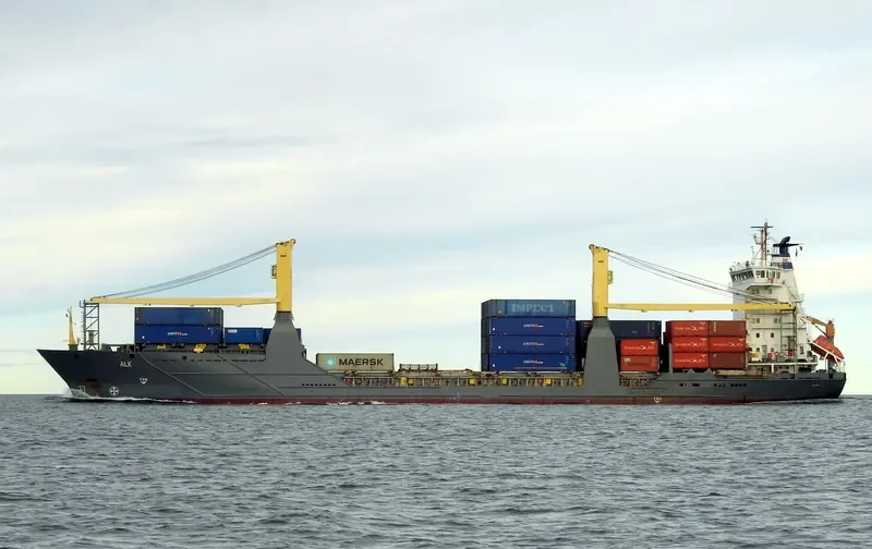ALK Container Ship IMO 9298612 photo 8