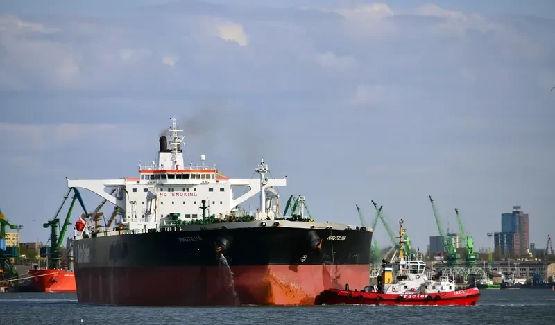 BOUBOULINA Tanker IMO 9298753 photo 6