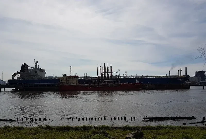 CABO PILAR Tanker IMO 9298777 photo 5