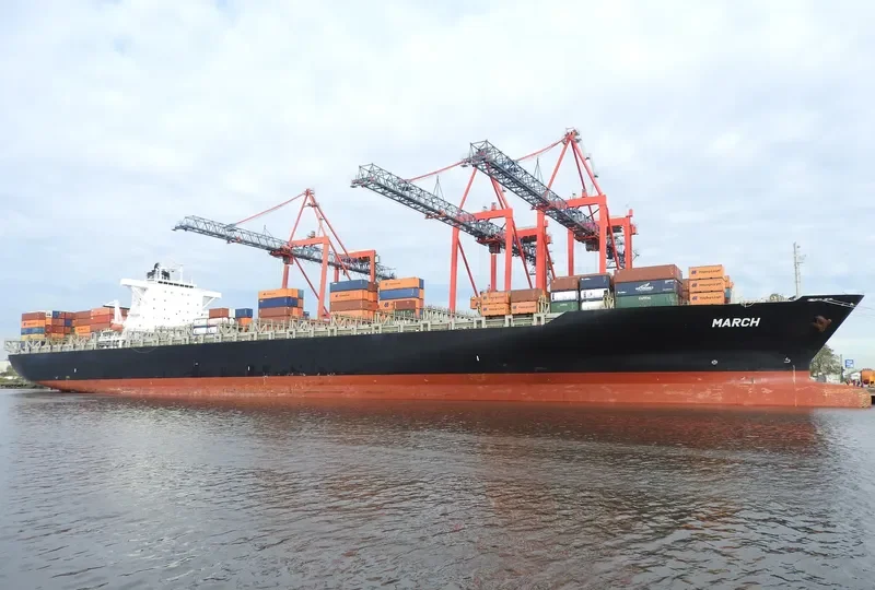 MY NY Container Ship IMO 9298997 photo 8