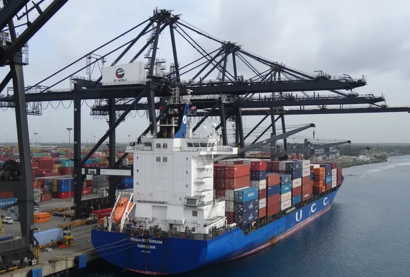 MAERSK DOUALA Container Ship IMO 9299032 photo 8
