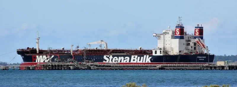 STENA PARIS Tanker IMO 9299123 photo 10