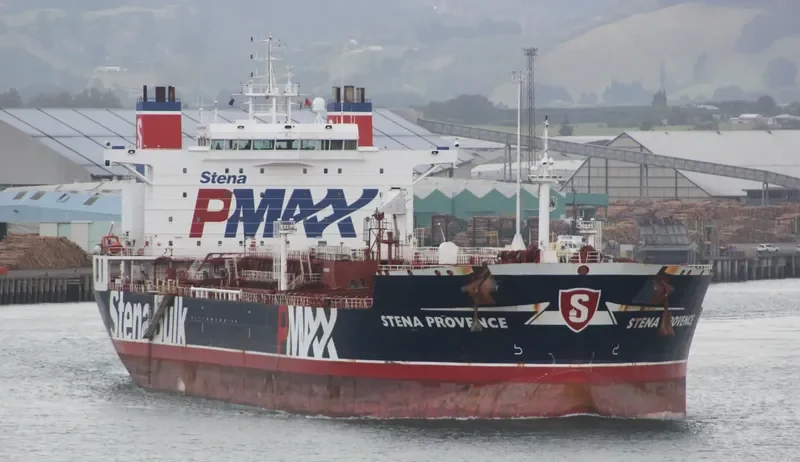 STENA PROVENCE Tanker IMO 9299135 photo 9