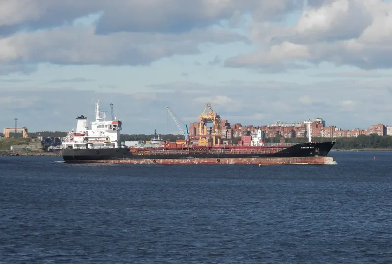 VELES Tanker IMO 9299173