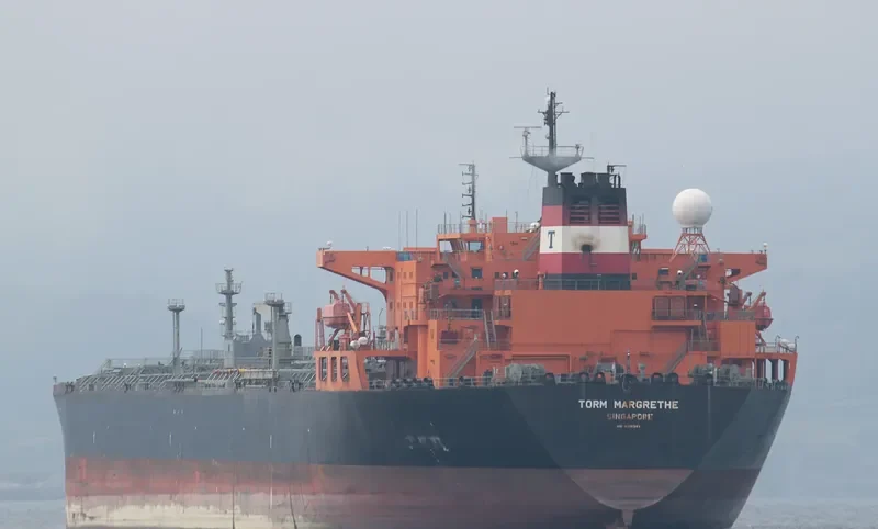 FSL PIRAEUS Tanker IMO 9299343 photo 9