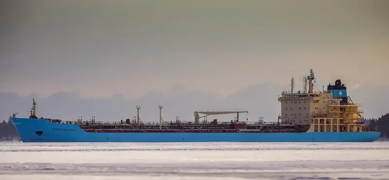 MAERSK BELFAST Tanker IMO 9299446 photo 7