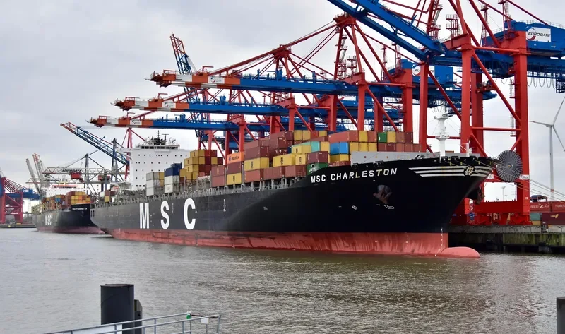MSC CHARLESTON Container Ship IMO 9299537 photo 9