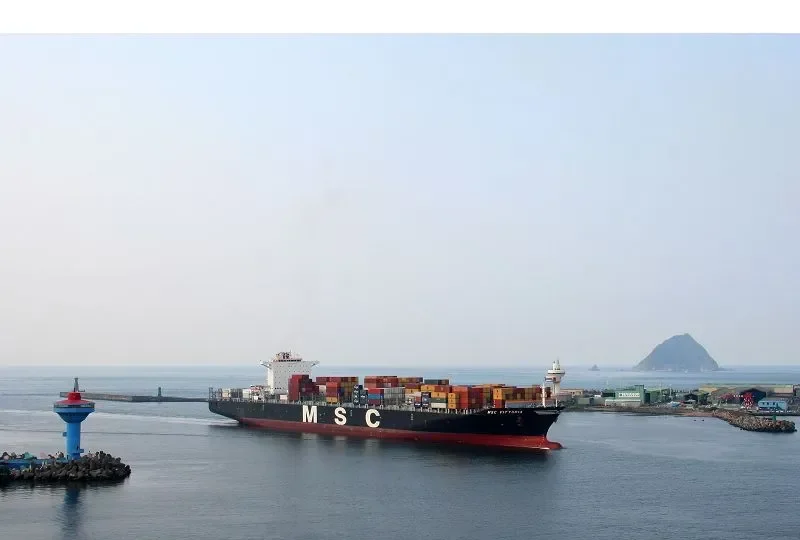 MSC VITTORIA Container Ship IMO 9299551 photo 8