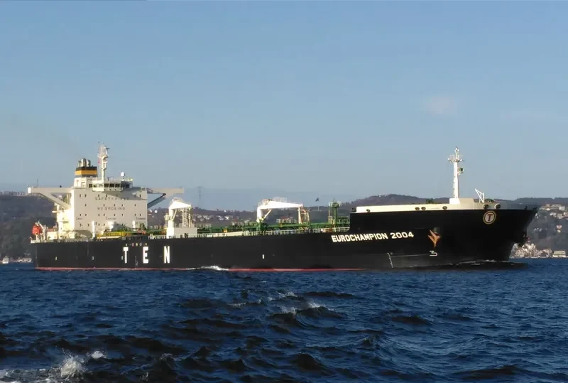 EUROCHAMPION 2004 Tanker IMO 9299666 photo 8