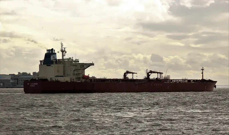 NS CHALLENGER Tanker IMO 9299680 photo 2