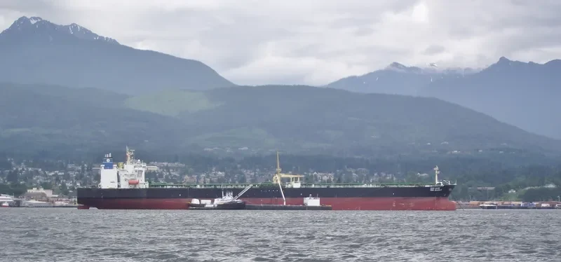 OBERON Tanker IMO 9299721 photo 8