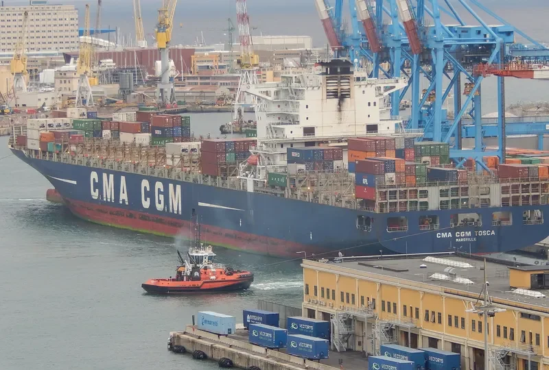 CMA CGM TOSCA Container Ship IMO 9299783 photo 7