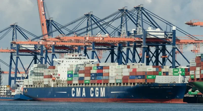 CMA CGM LA TRAVIATA Container Ship IMO 9299795 photo 9