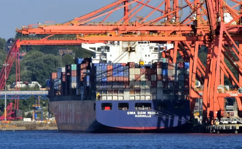 CMA CGM MEDEA Container Ship IMO 9299800 photo 2