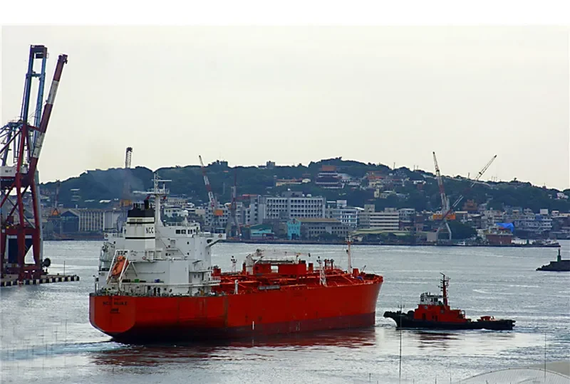 NCC HIJAZ Tanker IMO 9299886 photo 3