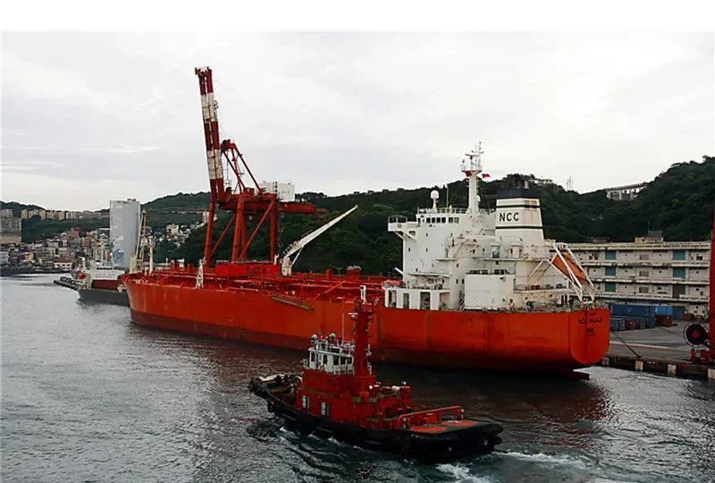 NCC HIJAZ Tanker IMO 9299886 photo 5