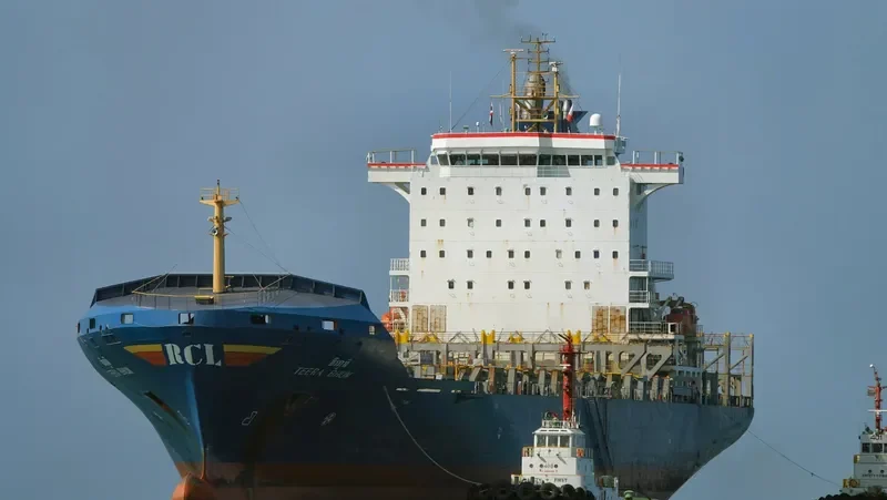 TEERA BHUM Container Ship IMO 9300130 photo 4
