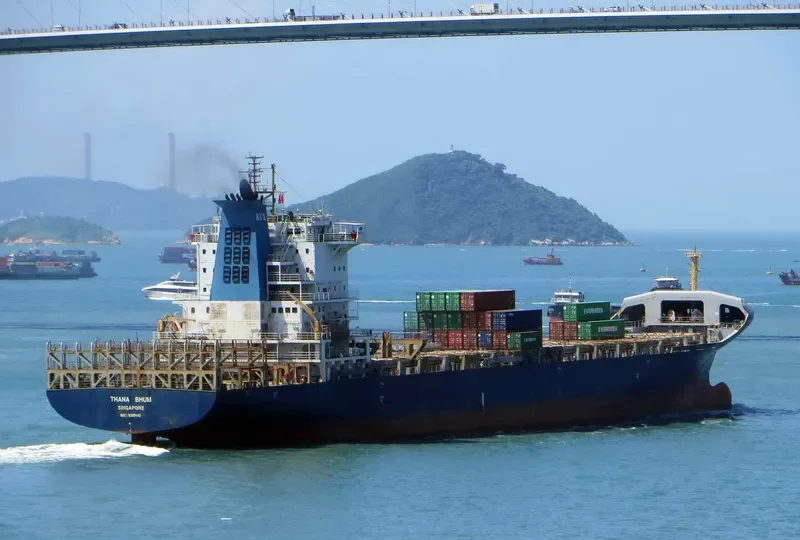 THANA BHUM Container Ship IMO 9300142 photo 2