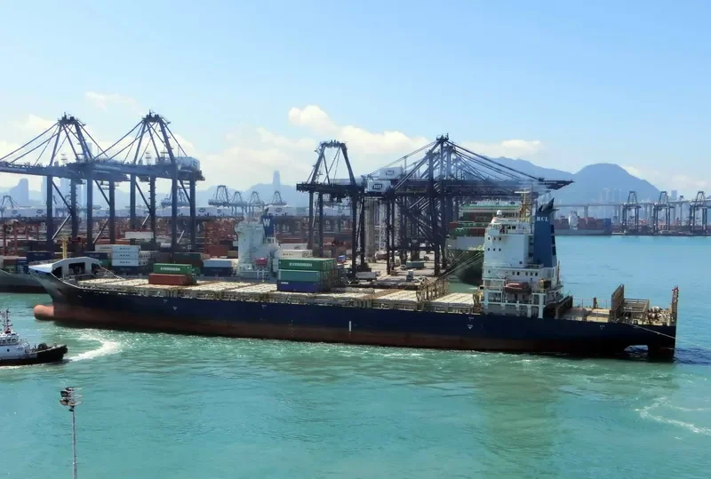 THANA BHUM Container Ship IMO 9300142 photo 6