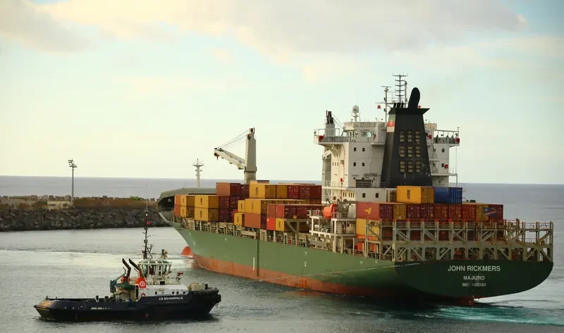 JOHN Container Ship IMO 9300154 photo 4
