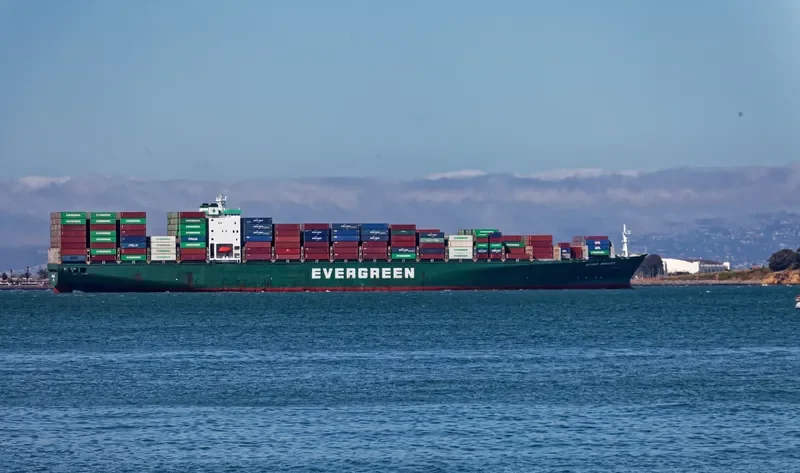 EVER SMART Container Ship IMO 9300403 photo 4