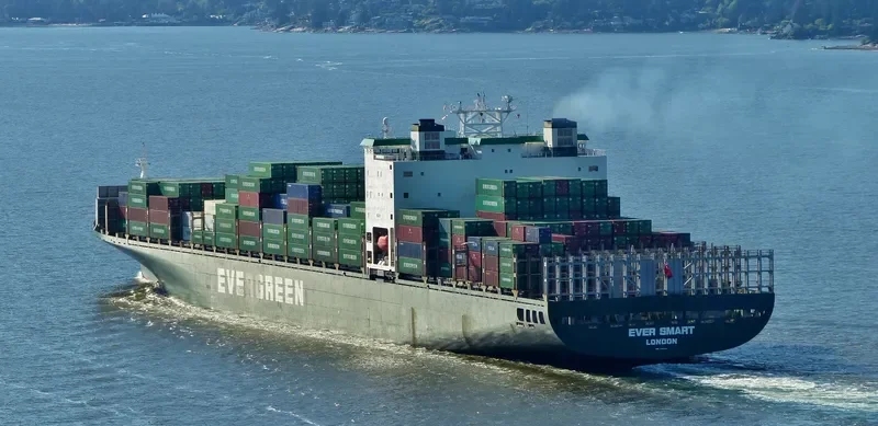 EVER SMART Container Ship IMO 9300403 photo 9