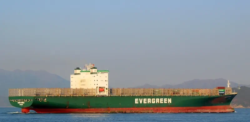 EVER SMILE Container Ship IMO 9300415 photo 3