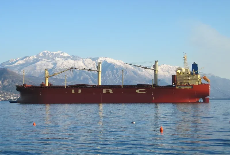 UBC TORONTO General Cargo IMO 9300764 photo 7