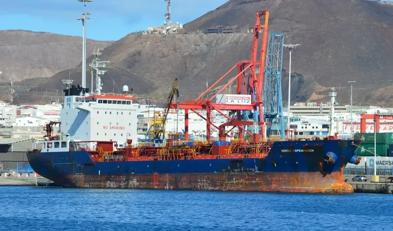 HAN GLORIA Tanker IMO 9300776 photo 5
