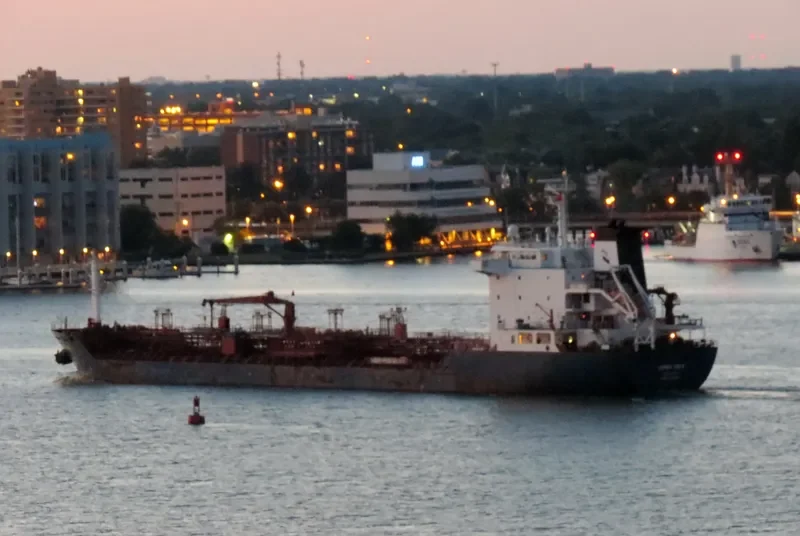 CHANG YOUNG Tanker IMO 9300788 photo 9