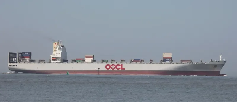 OOCL ASIA Container Ship IMO 9300790 photo 7