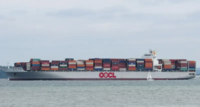OOCL ASIA Container Ship IMO 9300790 photo 10