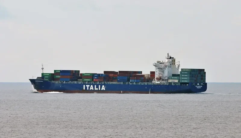 AL REEM I Container Ship IMO 9300984 photo 1040