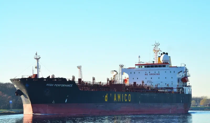 HIGH PERFORMANCE Tanker IMO 9301005 photo 7